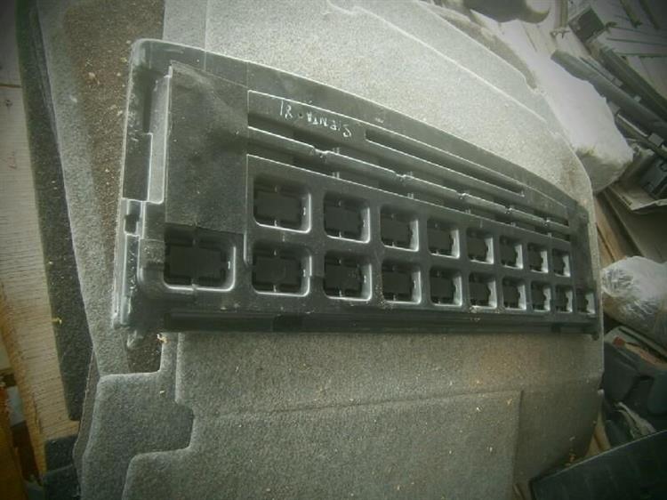 Полка багажника Тойота Сиента в Славгороде 77566